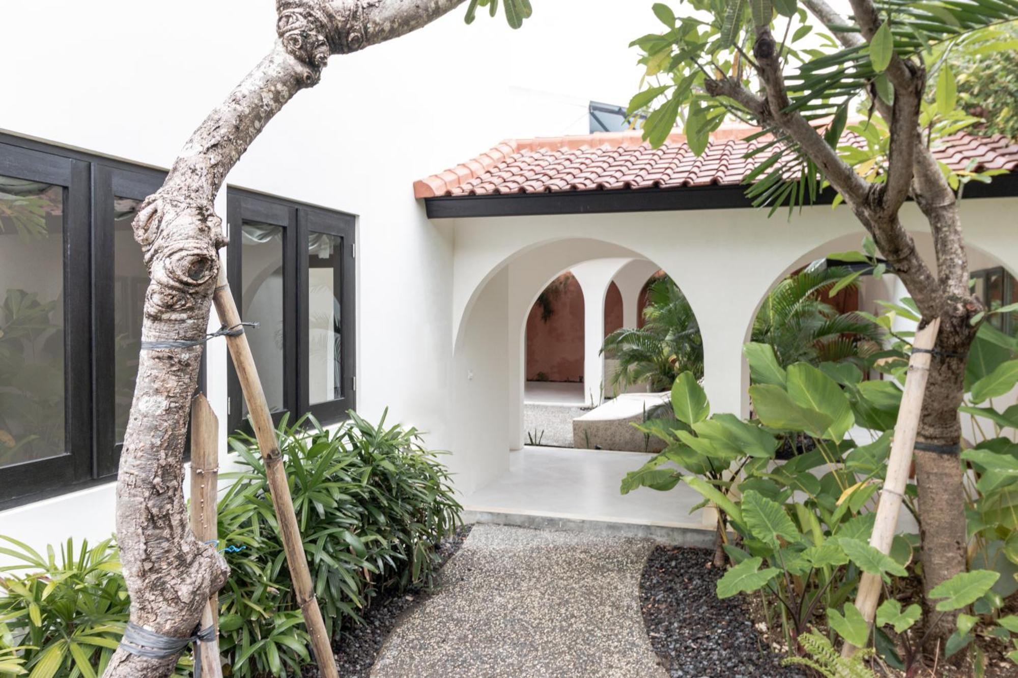 Happy Together By Kresna Hospitality Seminyak Exterior foto